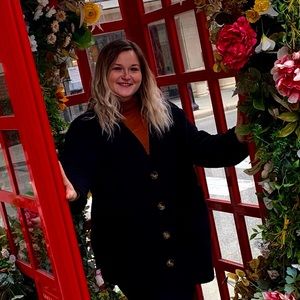 Meet your Posher, Kimberly